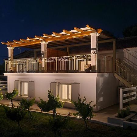 Apollonides Seafront Villa1 Aoede Lixouri Dış mekan fotoğraf