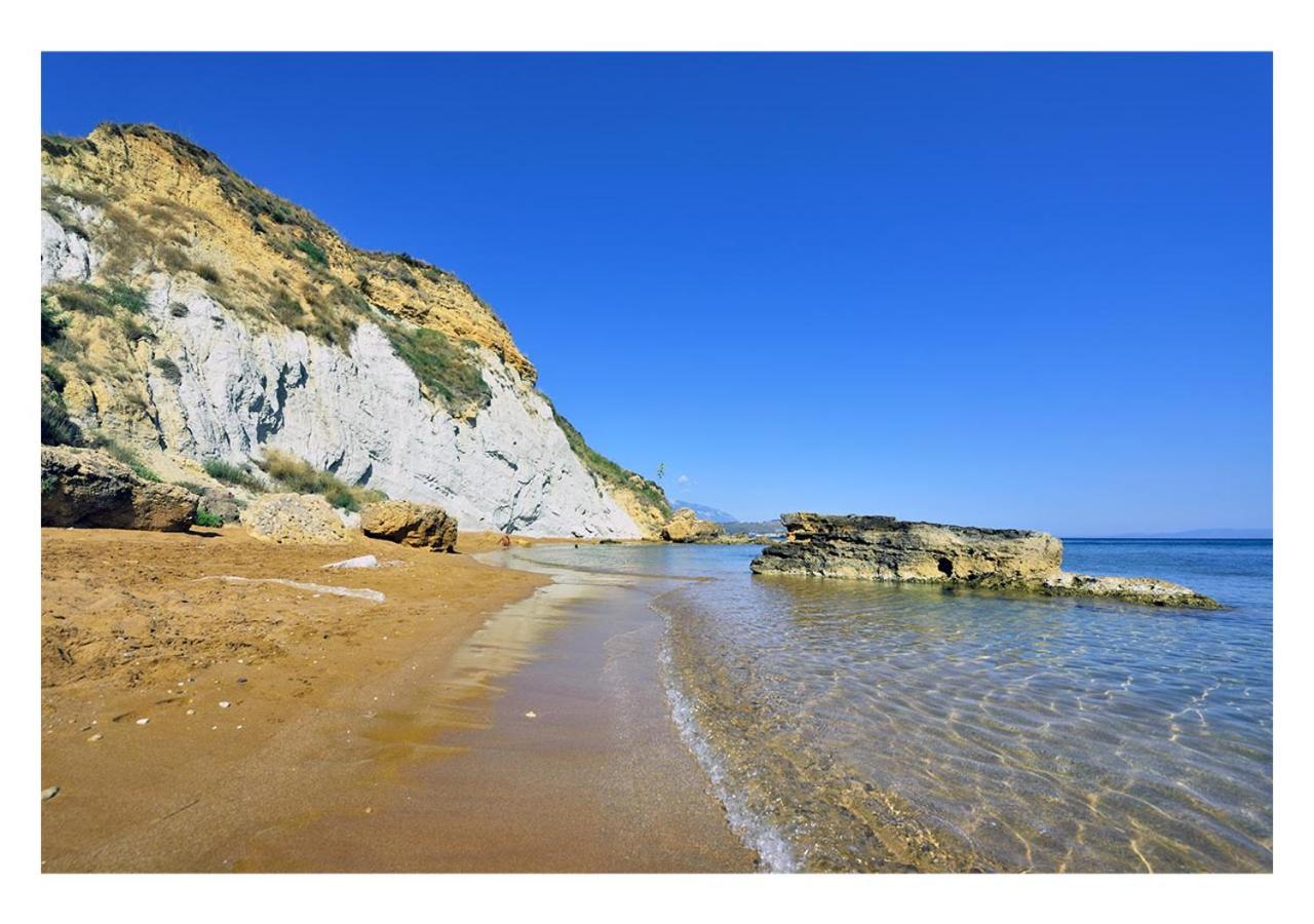 Apollonides Seafront Villa1 Aoede Lixouri Dış mekan fotoğraf