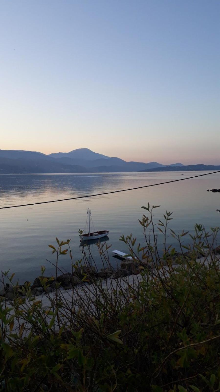 Apollonides Seafront Villa1 Aoede Lixouri Dış mekan fotoğraf